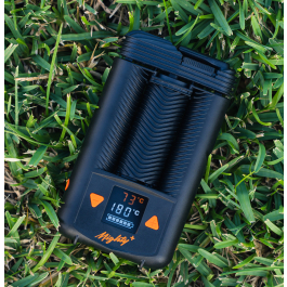 Mighty+ (Plus) Vaporizer | 129900 Ft @ MV